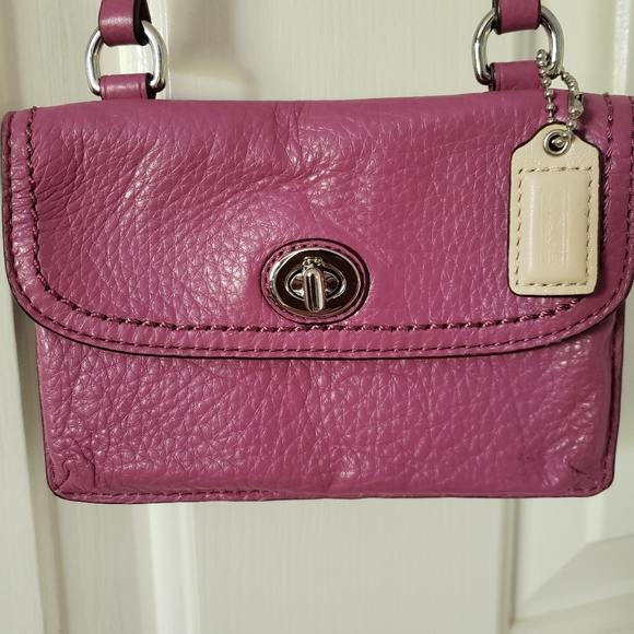 Coach Crossbody Wallet - Picture 2 of 7